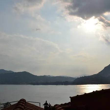 Appartement In Front Of Lake Como